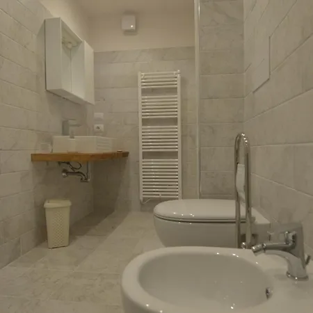 Le Orchidee Di Corazza Farm stay *